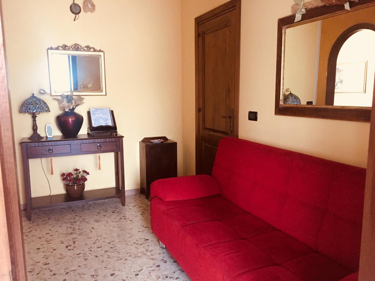 B&B Il Tulipano Sul Lago Colle di Tora Exterior foto